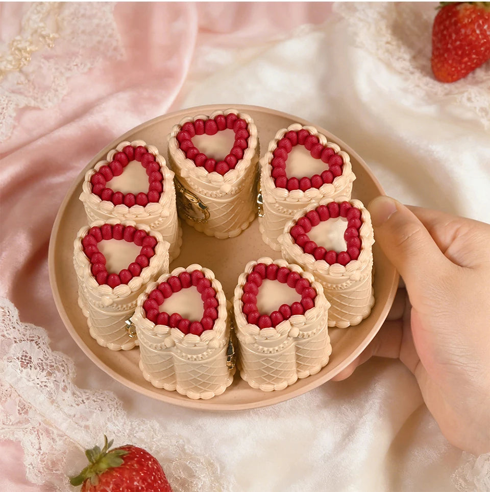 Daily Makeup Strawberry Cake Lip Mud Long Lasting Velvet Lip Cream